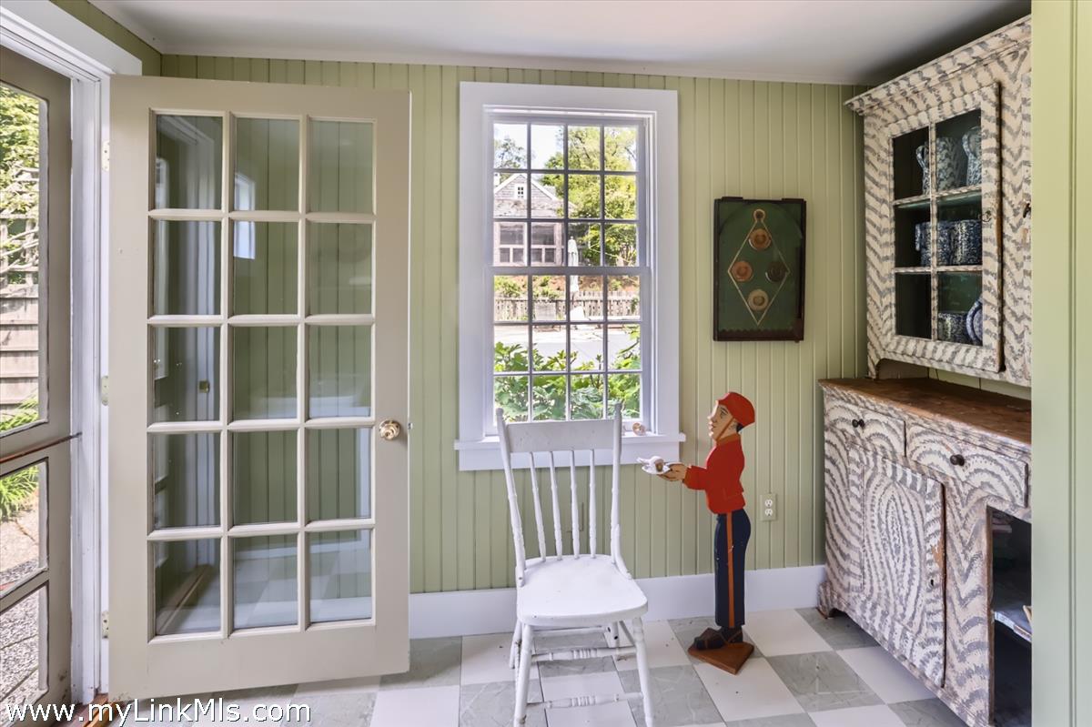 180 Pilot Hill Farm Road Vineyard Haven, MA 02568 - Photo 44 of 68