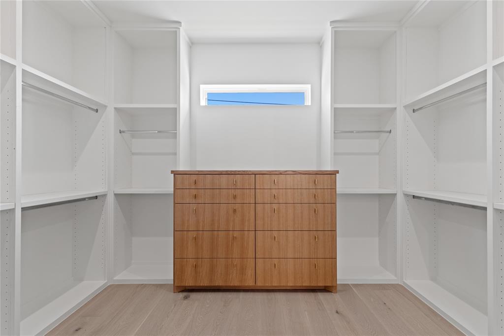 7624 Roper Street Dallas, TX 75209 - Photo 18 of 36 a view of cabinets