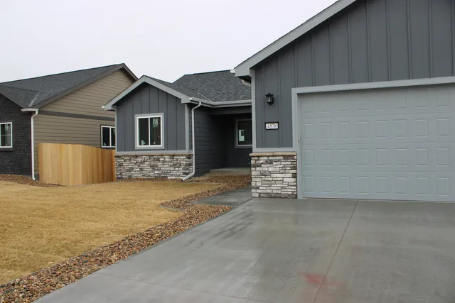 $424,900 | 4578 Shale Circle, Mills, WY 82644