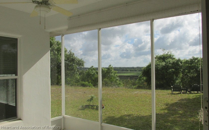 513 Bear Road Lake Placid, FL 33852 - Photo 5 of 18 Gallery Image 5