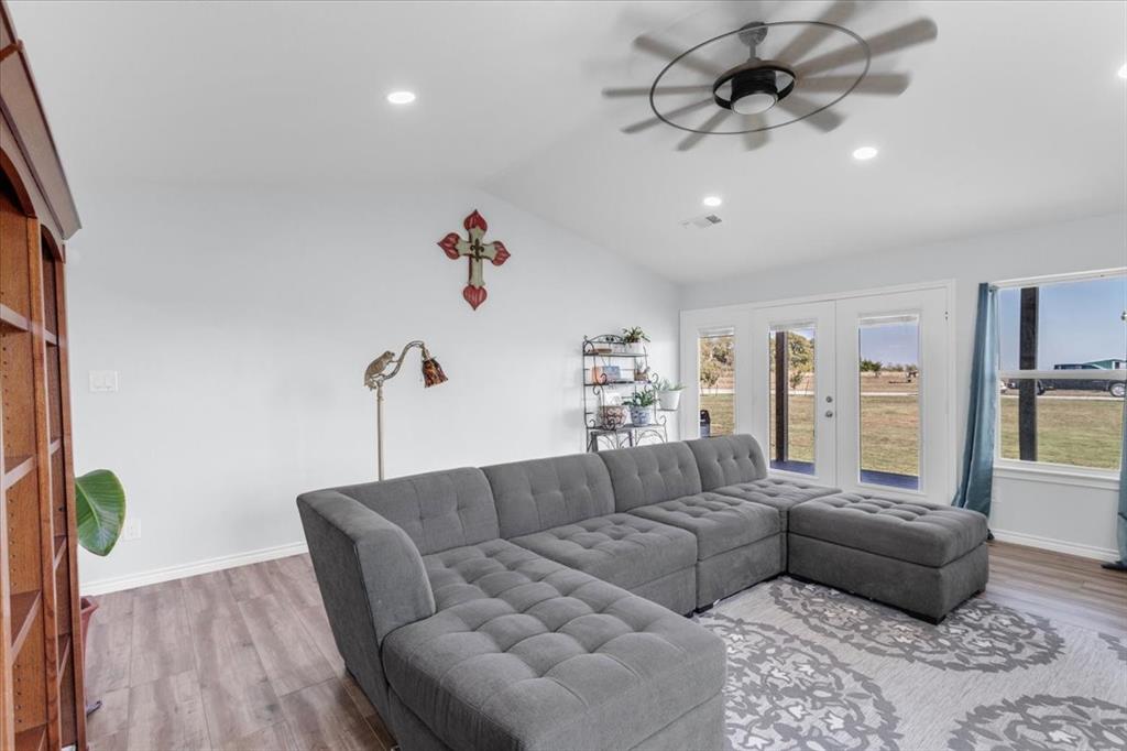 3050 Wolf Front Road Van Alstyne, TX 75495 - Photo 24 of 38
