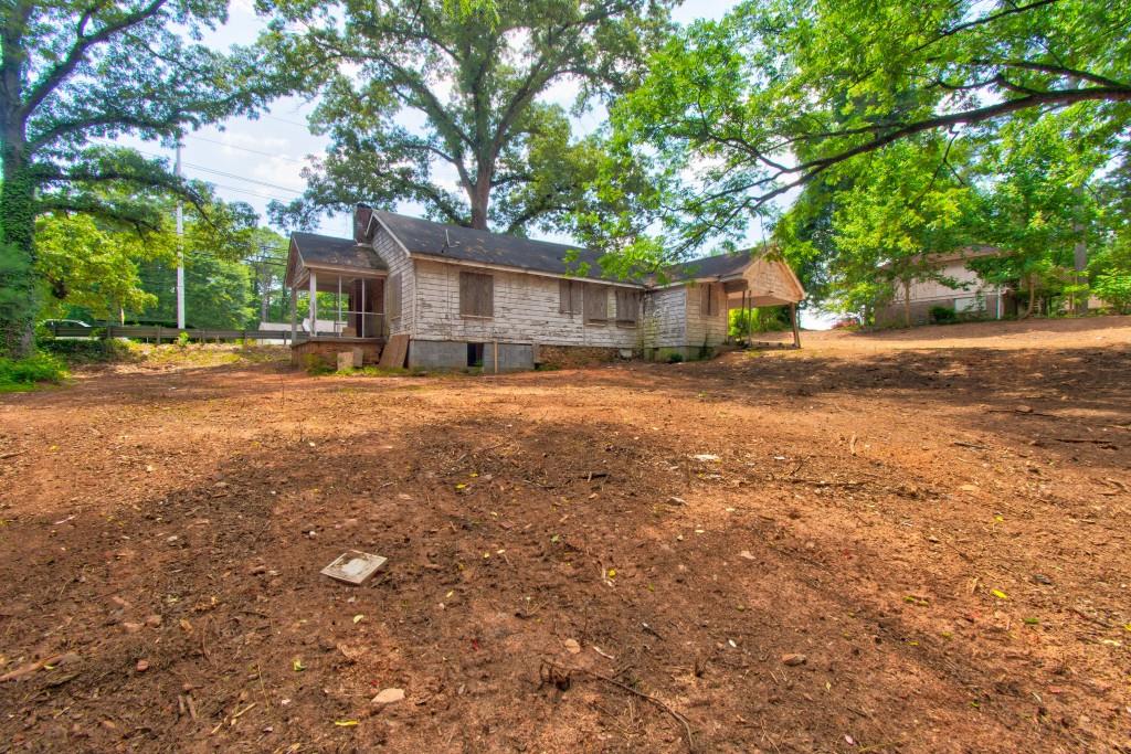 1491 South Hairston Road Stone Mountain, GA 30088 - Photo 13 of 17