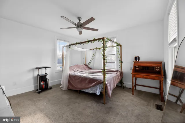 $3,500 | 810 Central Avenue, Glendora, NJ 08029