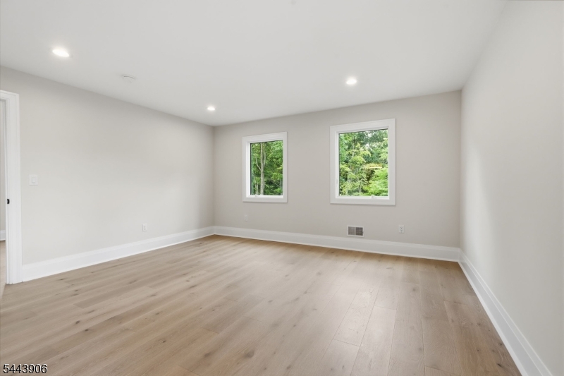 180 Round Top Road Bernardsville, NJ 07924 - Photo 12 of 50