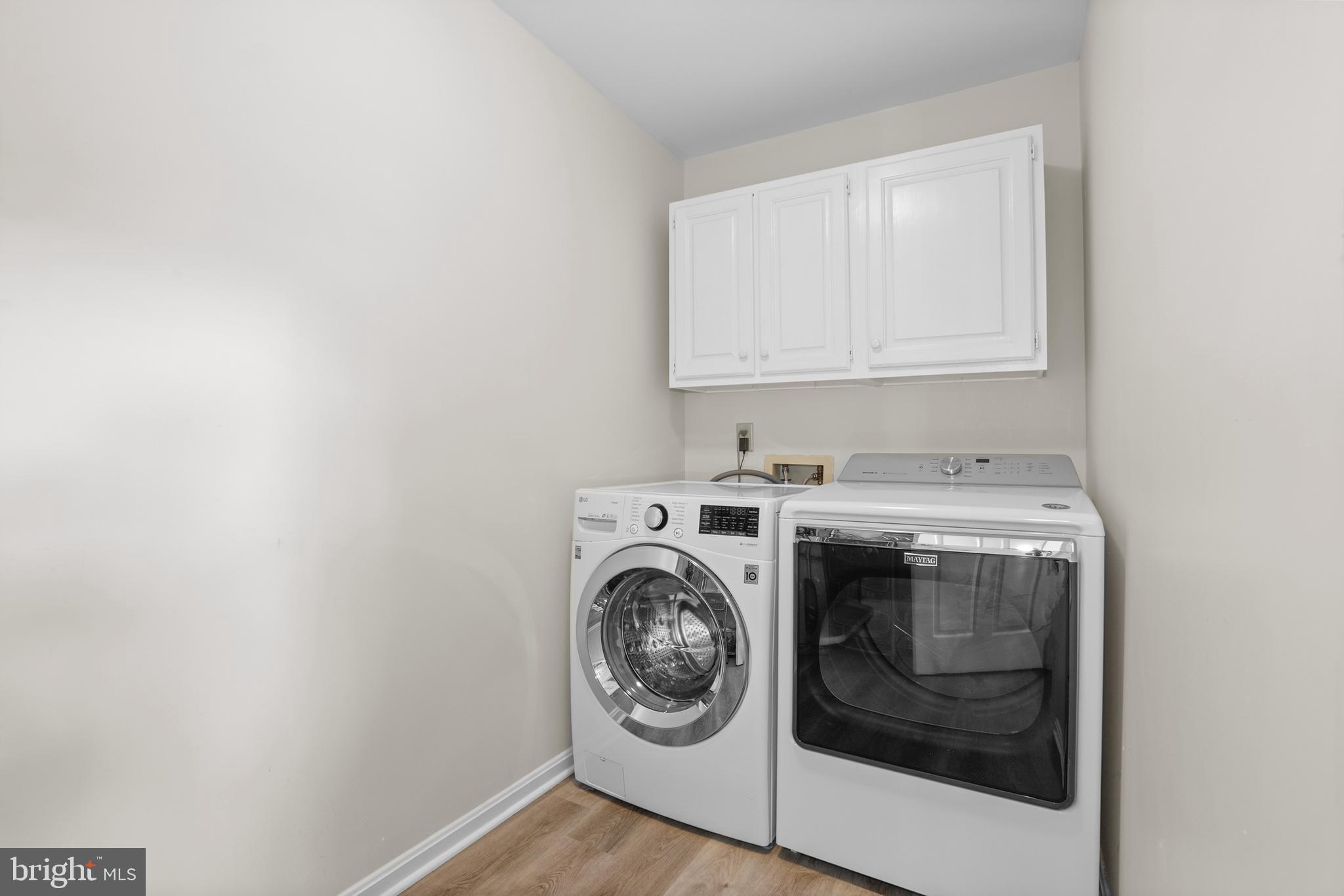 638 Marlborough Point Road Stafford, VA 22554 - Photo 36 of 58 a utility room with dryer and washer
