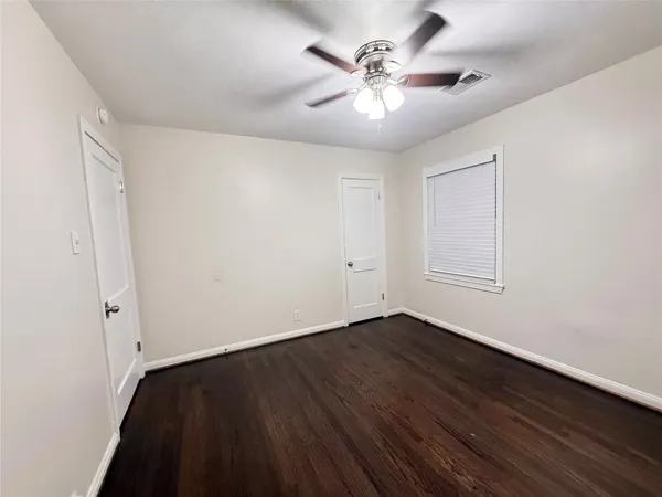 $1,495 | 1232 San Felipe Street, Angleton, TX 77515