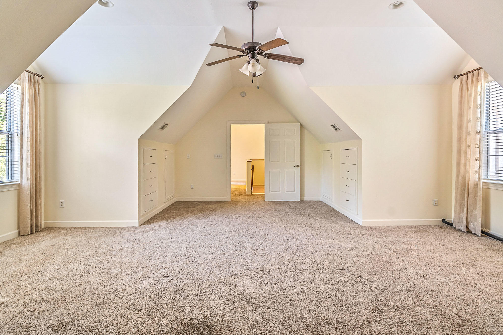 119 Country Manor Road DeFuniak Springs, FL 32435 - Photo 19 of 39 5th BR/Bonus Rm.