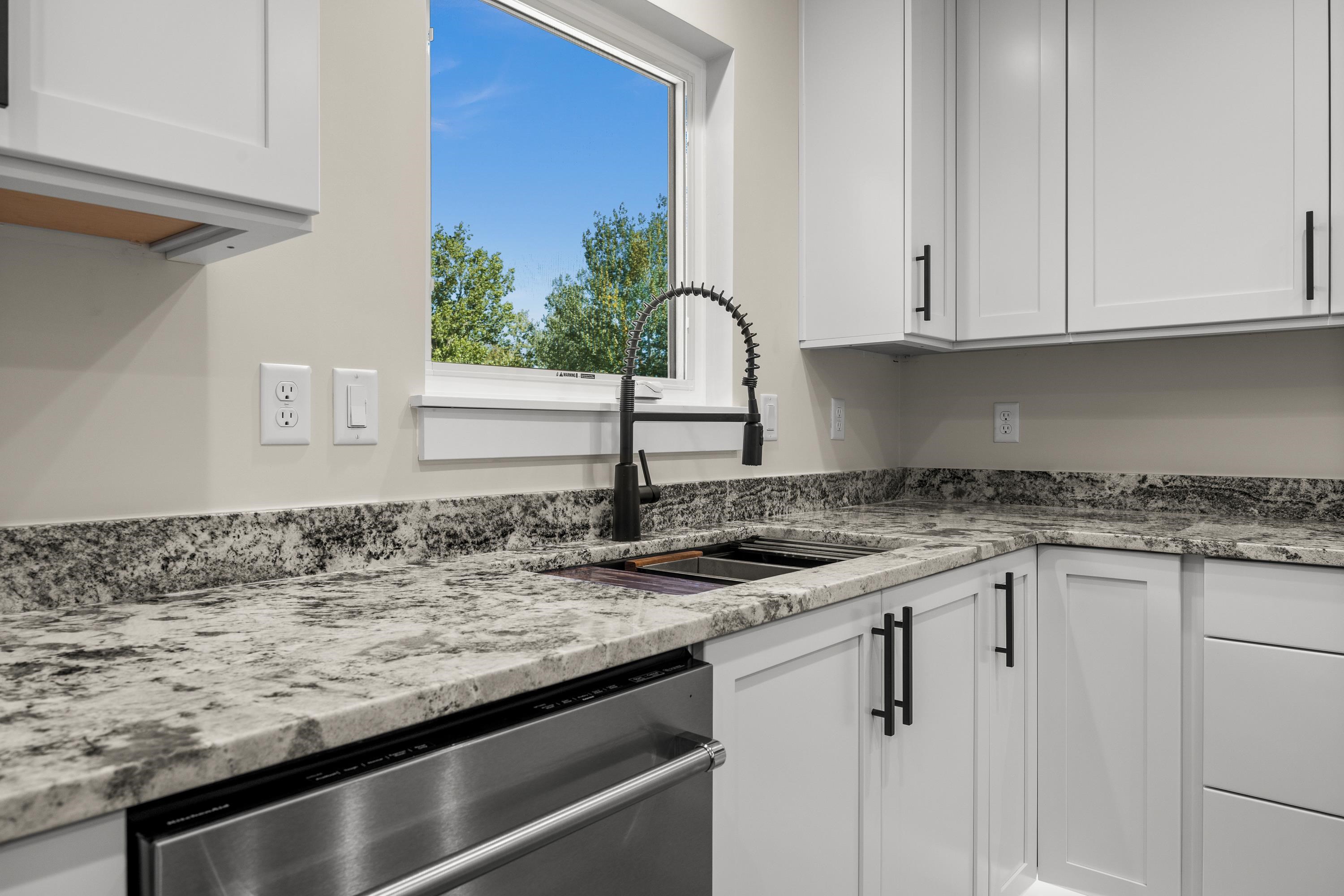 1204 West 23rd Street Casper, WY 82604 - Photo 6 of 50