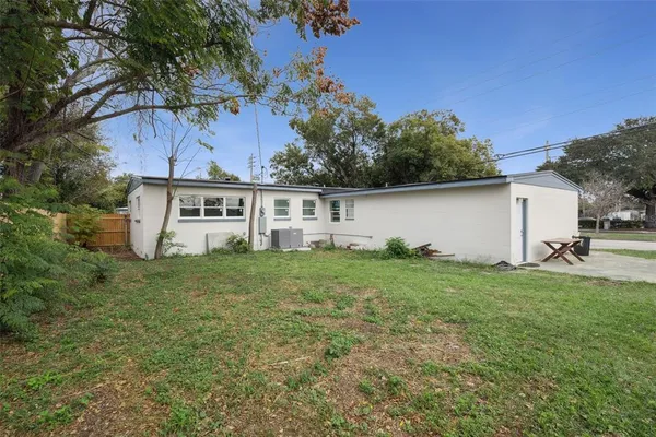 $379,000 | 4322 Lancashire Lane, Orlando, FL 32812