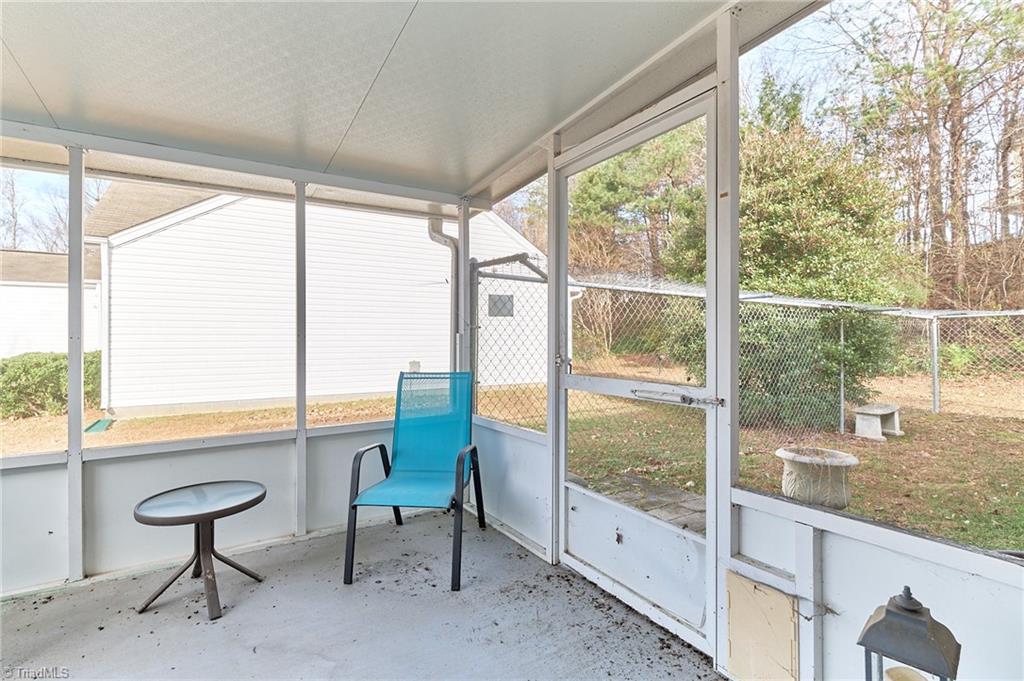 2625 Stratford Lake Road Winston-Salem, NC 27103 - Photo 24 of 34