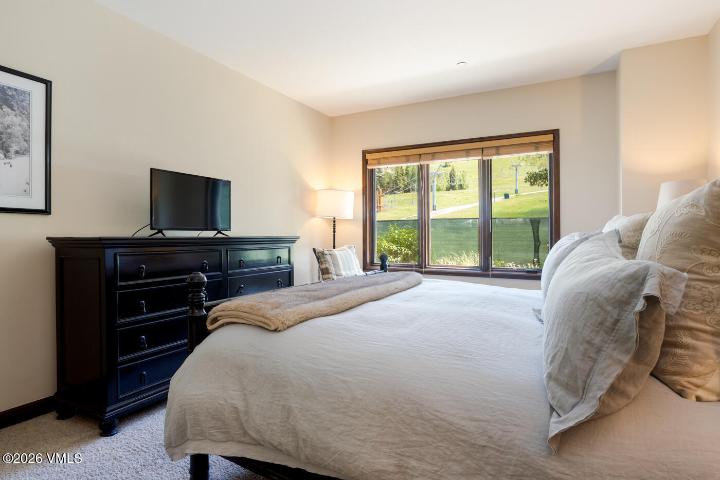 15 Highlands Lane, Unit R204 Beaver Creek, CO 81620 - Photo 11 of 33 Primary Suite