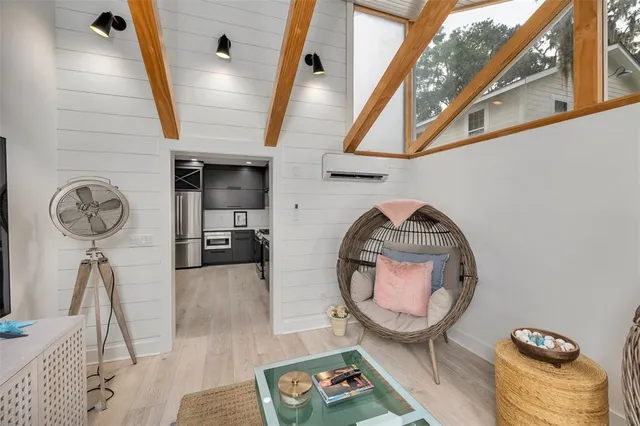 $1,179,000 | 113 Peachtree Street, St. Simons Island, GA 31522