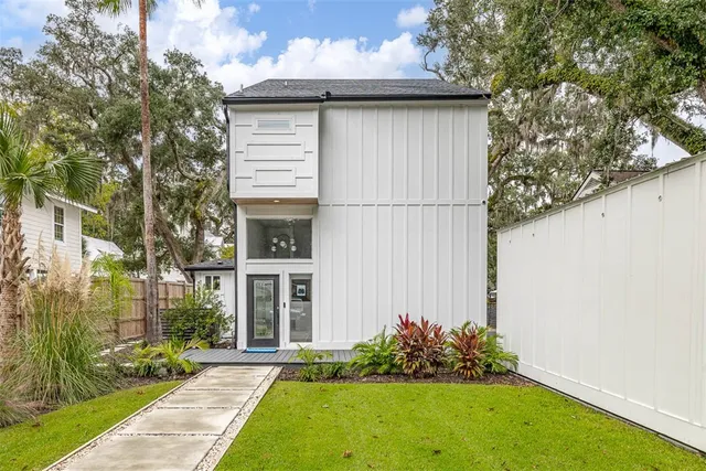 $1,179,000 | 113 Peachtree Street, St. Simons Island, GA 31522