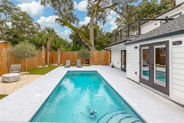 $1,179,000 | 113 Peachtree Street, St. Simons Island, GA 31522