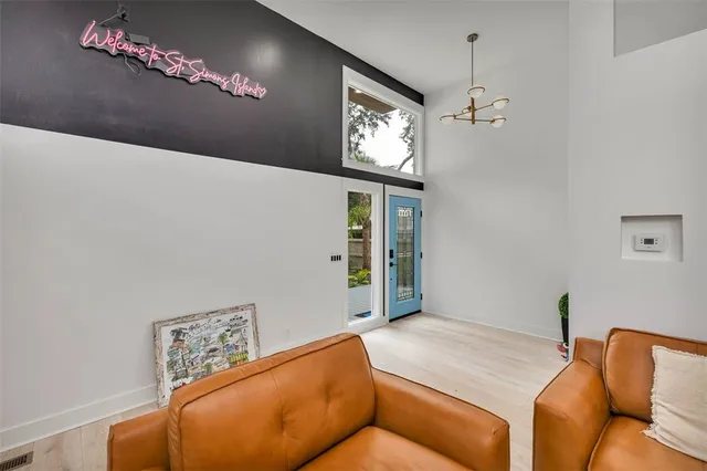 $1,179,000 | 113 Peachtree Street, St. Simons Island, GA 31522