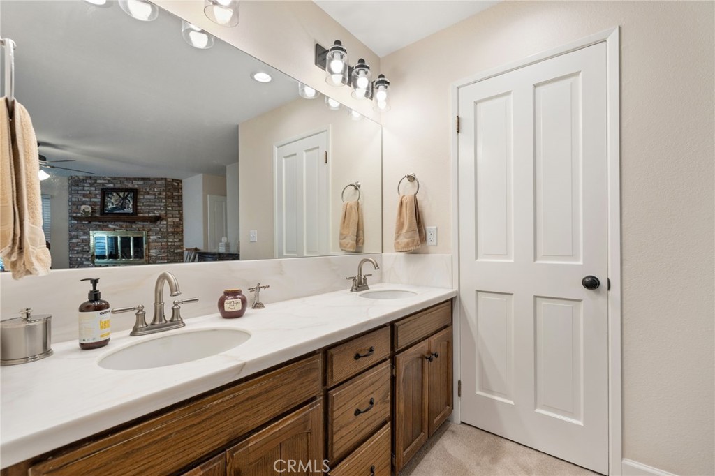 31735 Indian Oak Road Acton, CA 93510 - Photo 21 of 46
