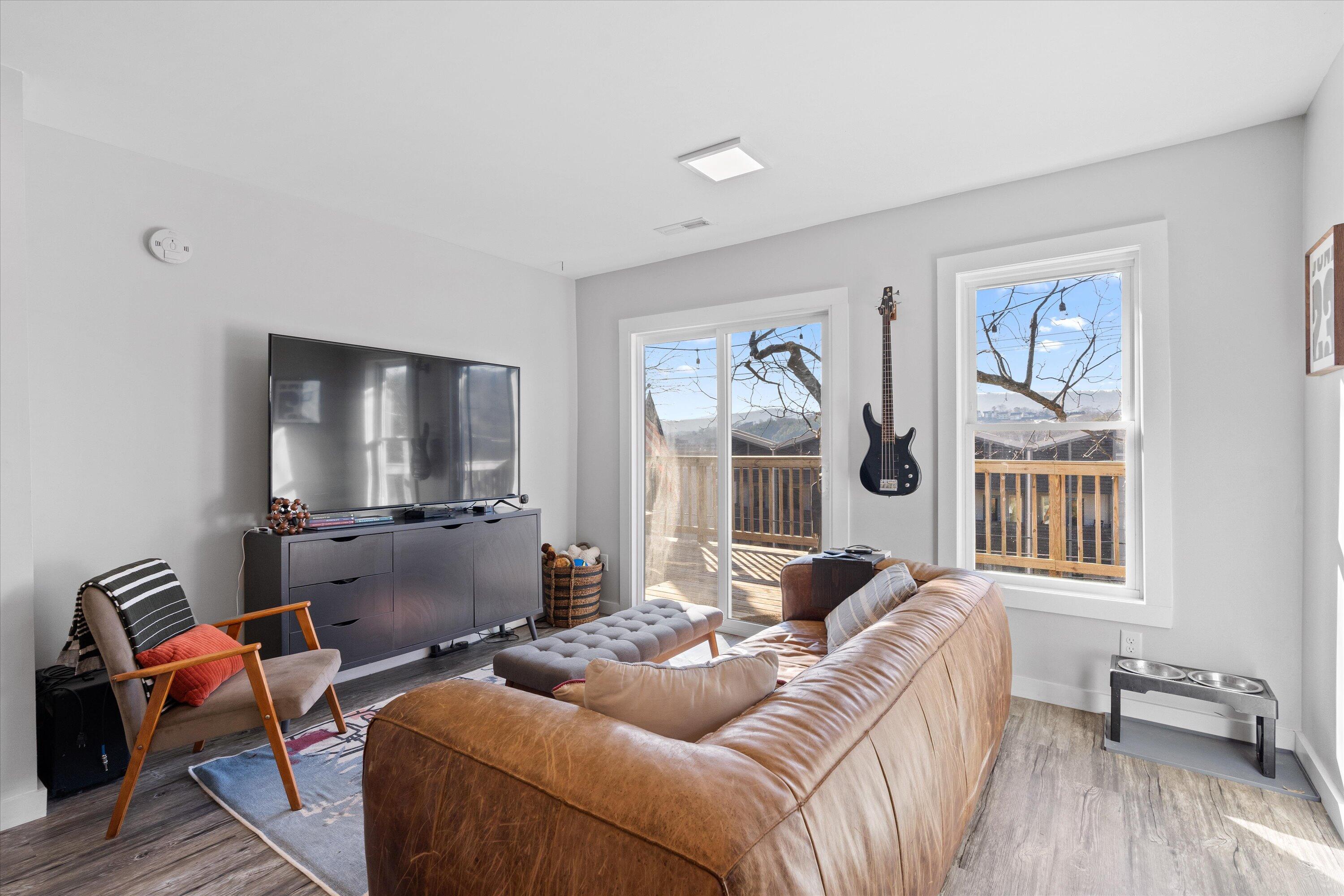 618 Hamilton Avenue Chattanooga, TN 37405 - Photo 9 of 27 08-618 Hamilton Ave-8