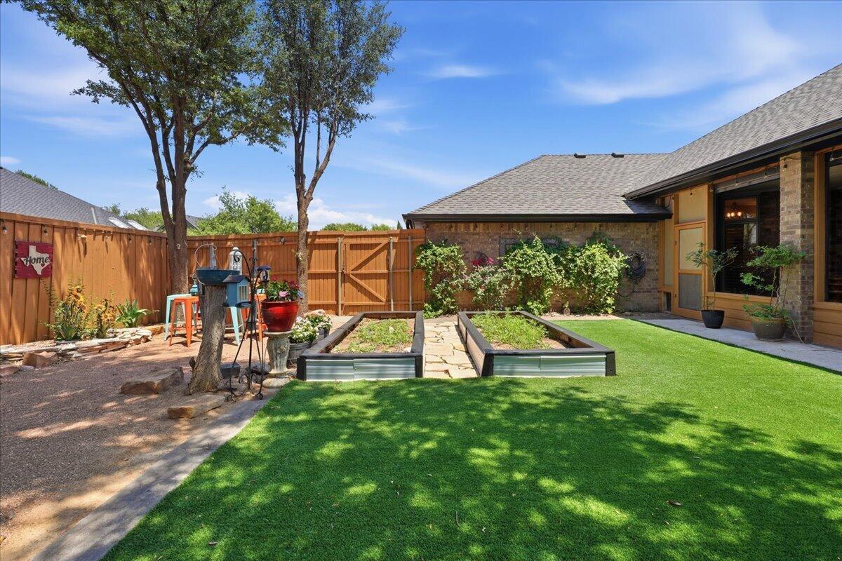 4612 100th Street Lubbock, TX 79424 - Photo 55 of 55 a view of a park with slide