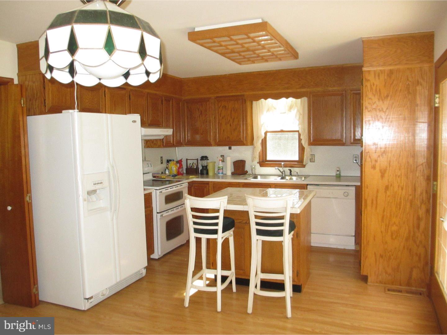 421 North Guernsey Road West Grove, PA 19390 - Photo 16 of 22 Kitchen