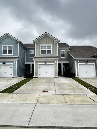 $2,100 | 502 Gilroy Court, Antioch, TN 37013