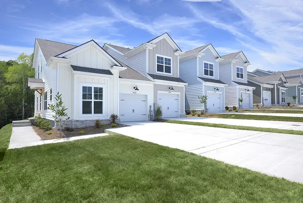 $2,100 | 502 Gilroy Court, Antioch, TN 37013