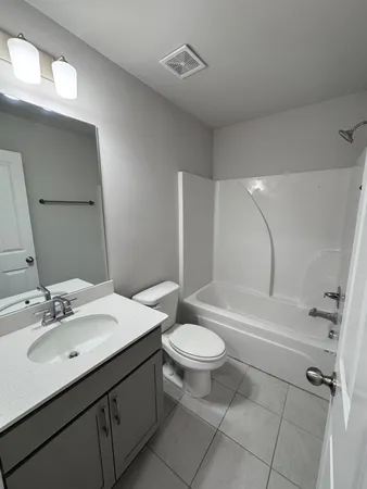 $2,100 | 502 Gilroy Court, Antioch, TN 37013