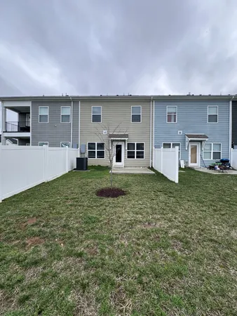 $2,100 | 502 Gilroy Court, Antioch, TN 37013