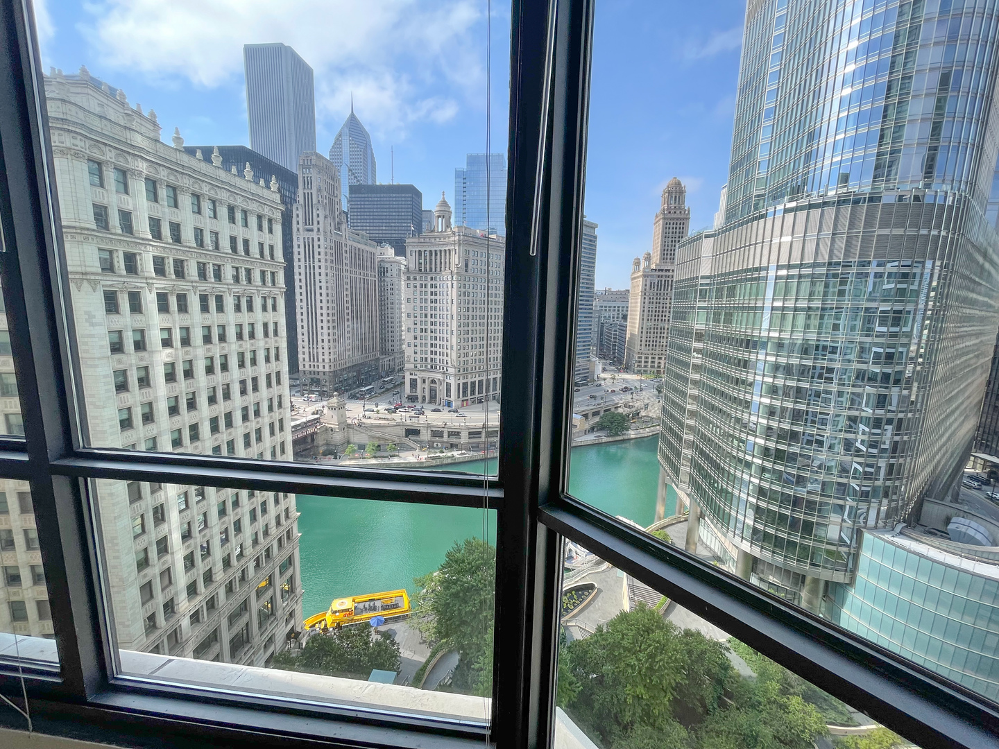 405 North Wabash Avenue, Unit 1410 Chicago, IL 60611 - Photo 3 of 18 a view of balcony with wooden floor