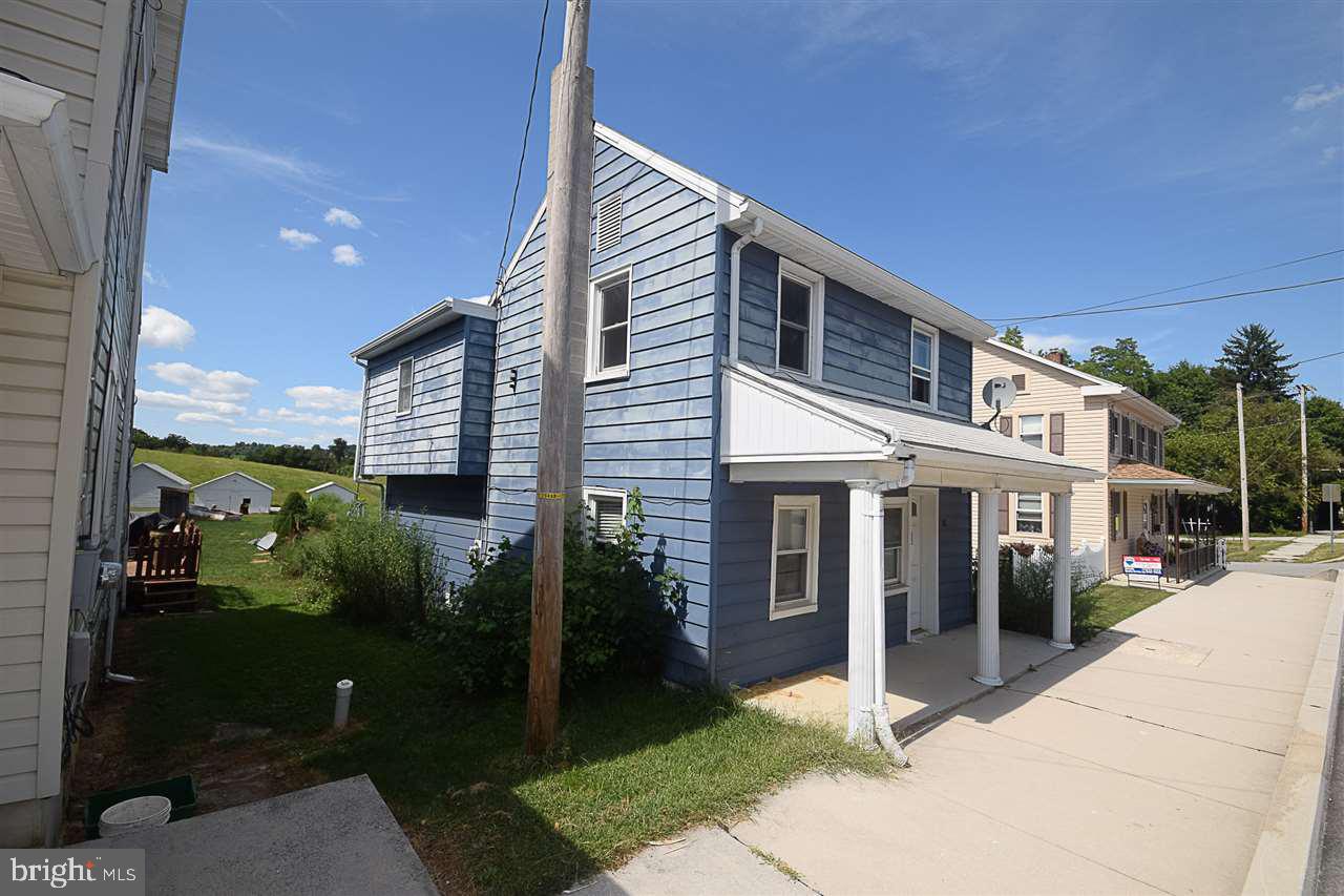 15 Hanover Street Spring Grove, PA 17362 - Photo 3 of 25 Gallery Image 3