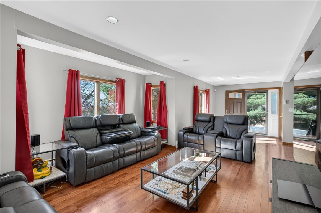 199 Lepes Road Tiverton, RI 02878 - Photo 6 of 34