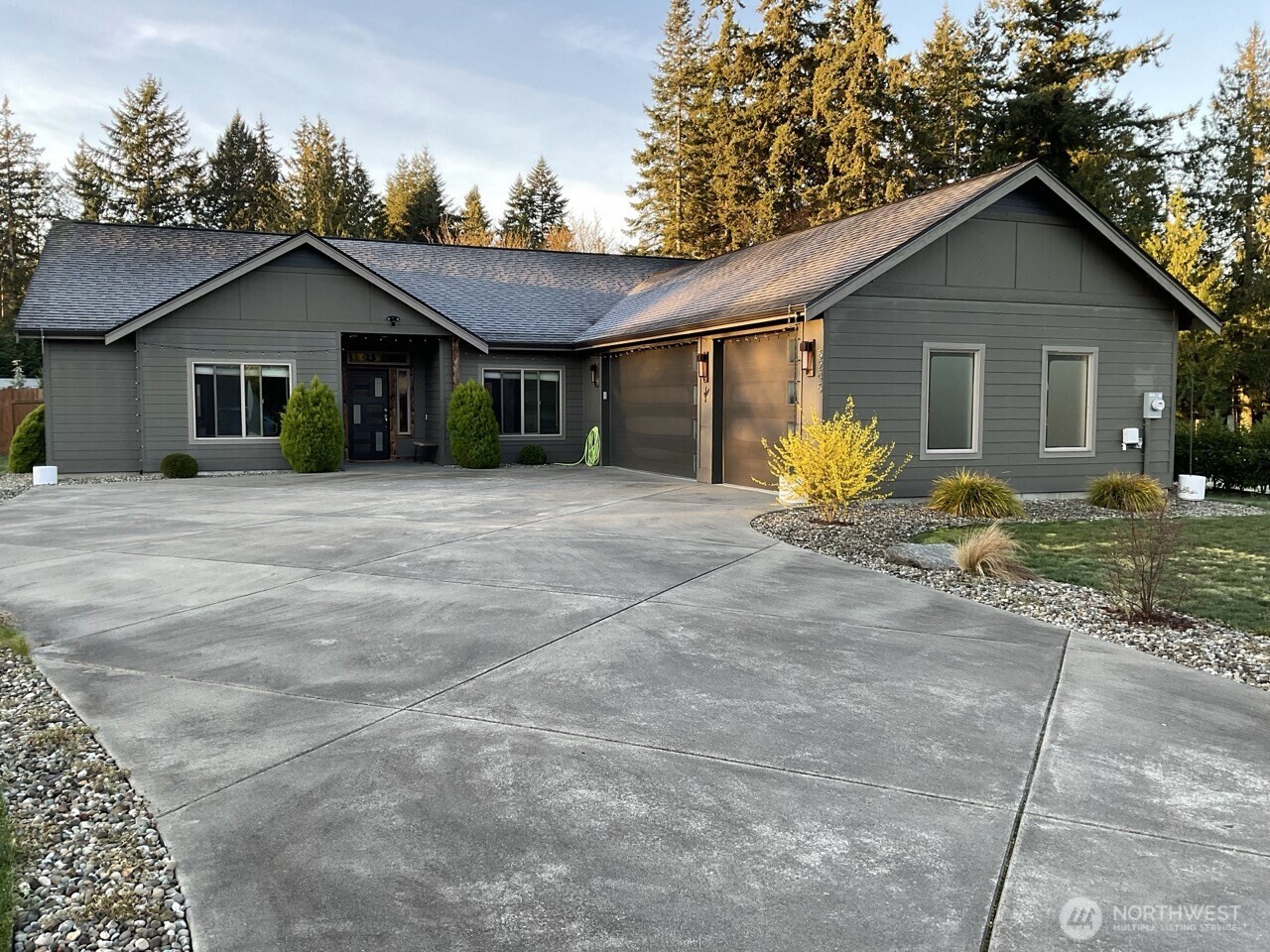 5245 Erlands Point Road Northwest Bremerton, WA 98312 - Photo 1 of 15 Gallery Image 1
