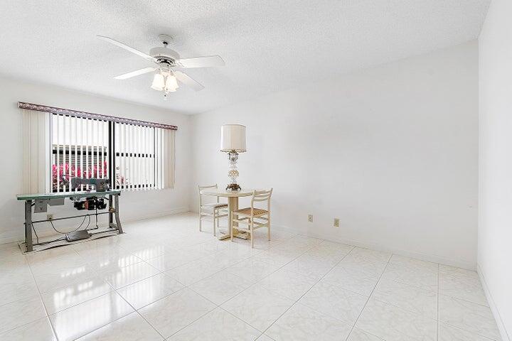 9525 El Clair Ranch Road Boynton Beach, FL 33437 - Photo 15 of 21 Photo 15