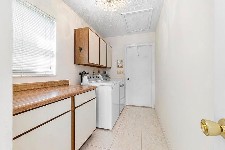 9525 El Clair Ranch Road Boynton Beach, FL 33437 - Photo 16 of 21 Photo 16