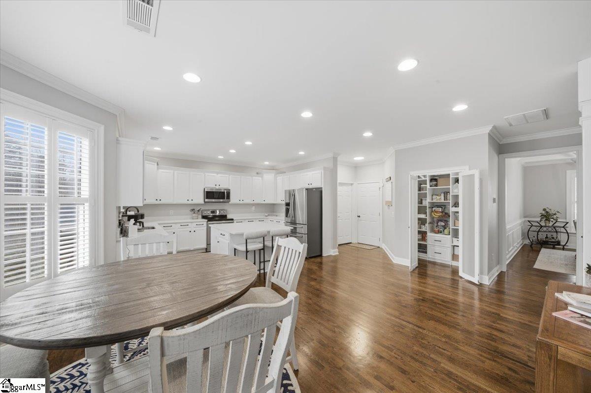 55 Devonhall Way Taylors, SC 29687 - Photo 14 of 41