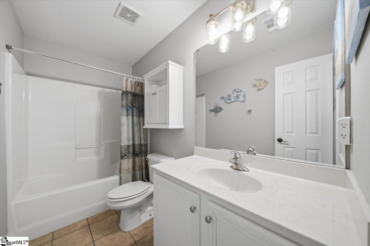 55 Devonhall Way Taylors, SC 29687 - Photo 22 of 41