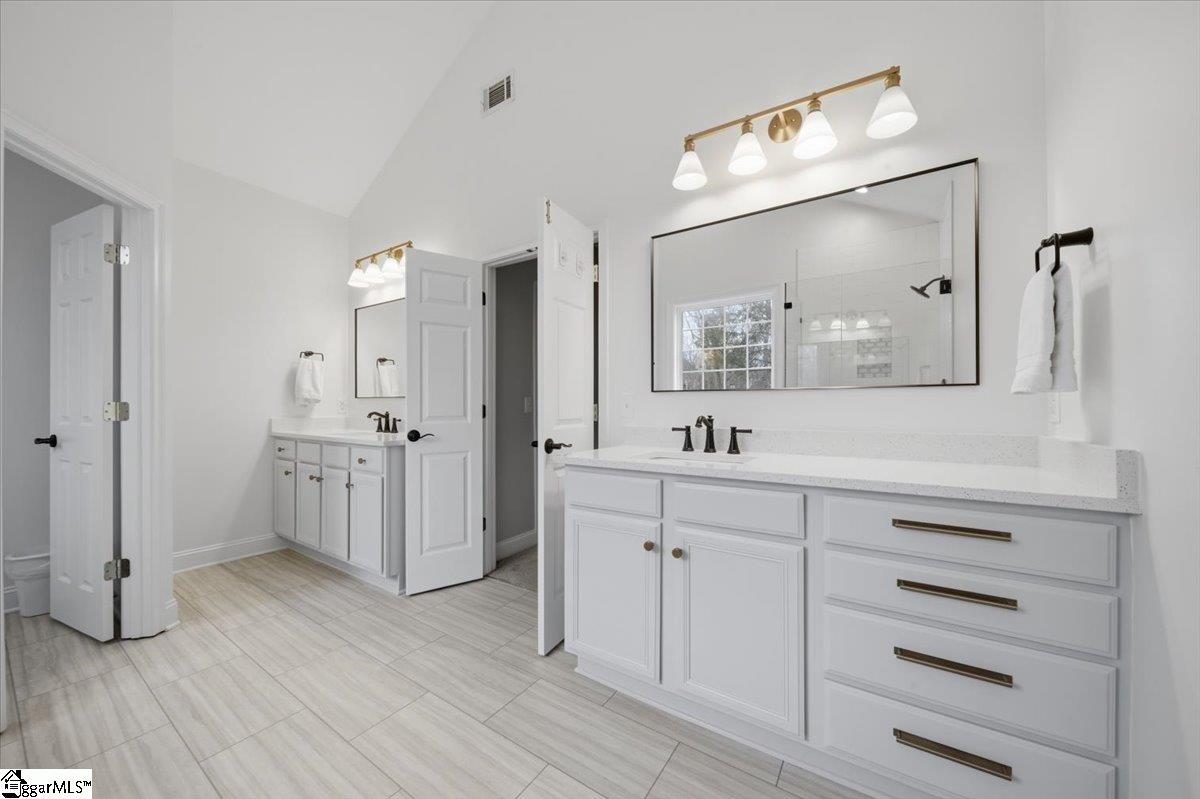 55 Devonhall Way Taylors, SC 29687 - Photo 9 of 41