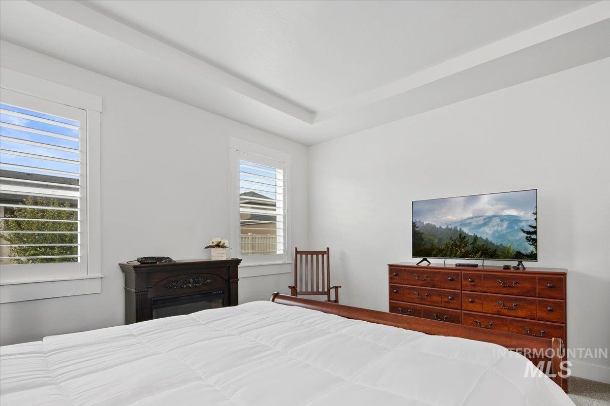 1685 Shoal Point Avenue Middleton, ID 83644 - Photo 27 of 44 Bedroom with a raised ceiling