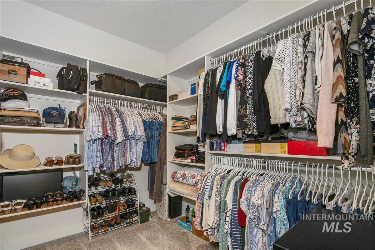 1685 Shoal Point Avenue Middleton, ID 83644 - Photo 30 of 44 Spacious closet with light carpet