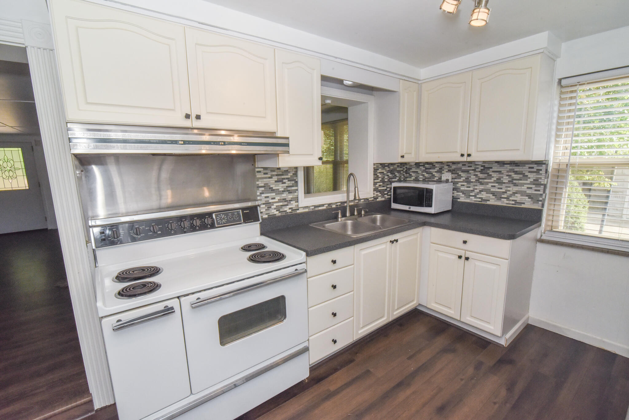 106 Lyndale Road Edgewood, KY 41017 - Photo 9 of 39 Gallery Image 9