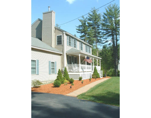 54 Emery Road Townsend, MA 01469 - Photo 2 of 18