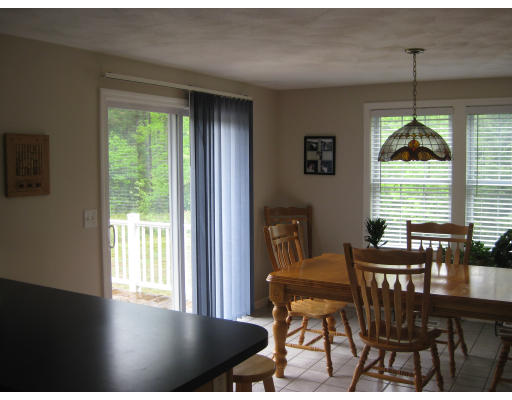 54 Emery Road Townsend, MA 01469 - Photo 8 of 18