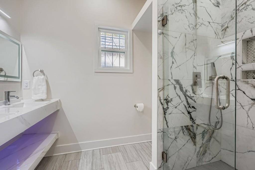 18 Booker Street Northwest Atlanta, GA 30314 - Photo 9 of 12