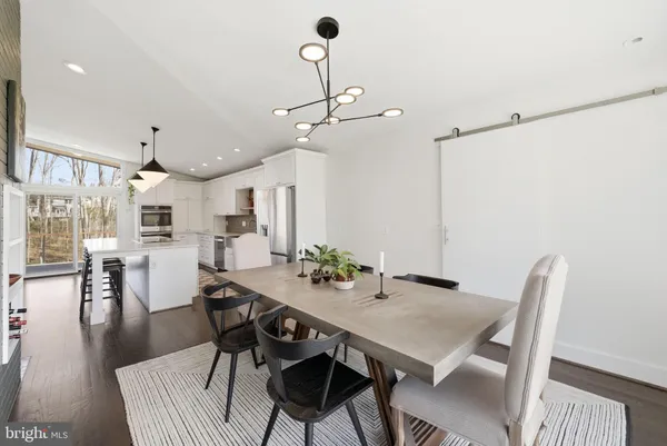 $1,235,000 | 122 Lake Drive, Sterling, VA 20164