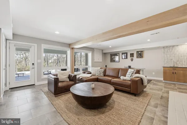 $1,235,000 | 122 Lake Drive, Sterling, VA 20164
