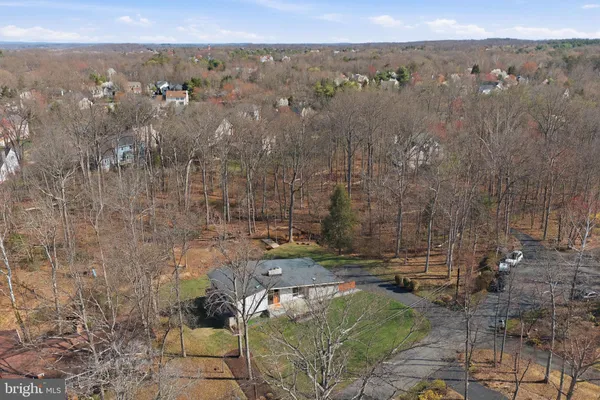 $1,235,000 | 122 Lake Drive, Sterling, VA 20164