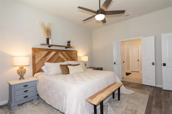 $2,600 | 505 Blue Oak Boulevard, San Marcos, TX 78666