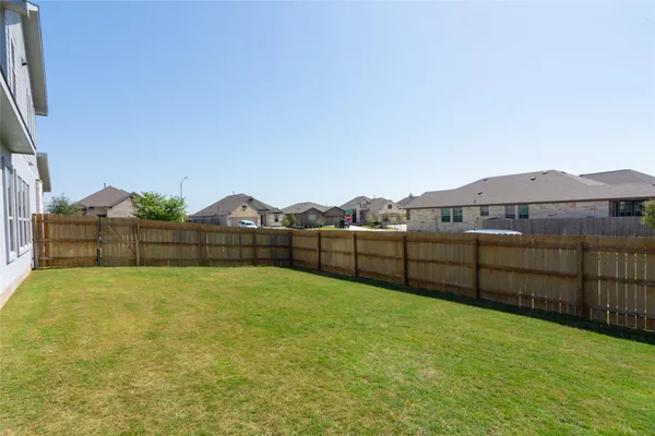 $2,600 | 505 Blue Oak Boulevard, San Marcos, TX 78666