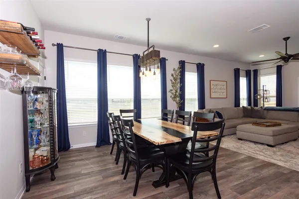 $2,600 | 505 Blue Oak Boulevard, San Marcos, TX 78666