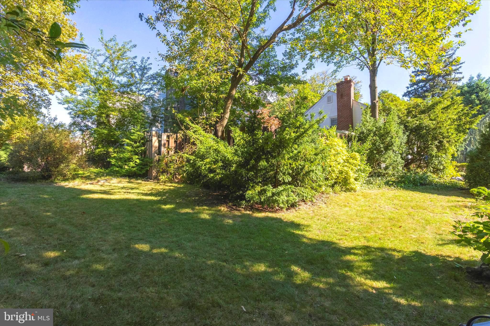 201 Earlington Road Havertown, PA 19083 - Photo 6 of 40 Front Yard with Private Courtyard