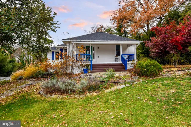 $579,000 | 6112 Naval Avenue, Lanham, MD 20706